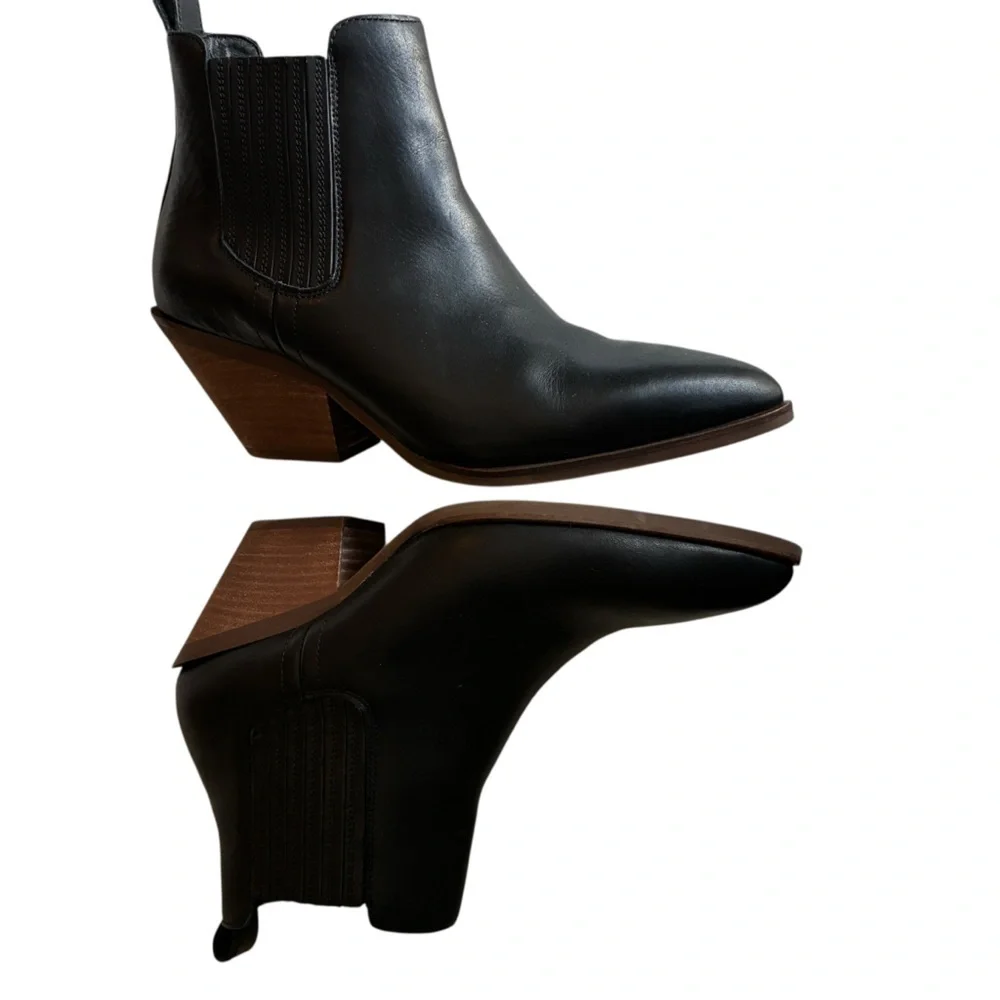 Portland Leather Patina Western Ankle Chelsea Boot